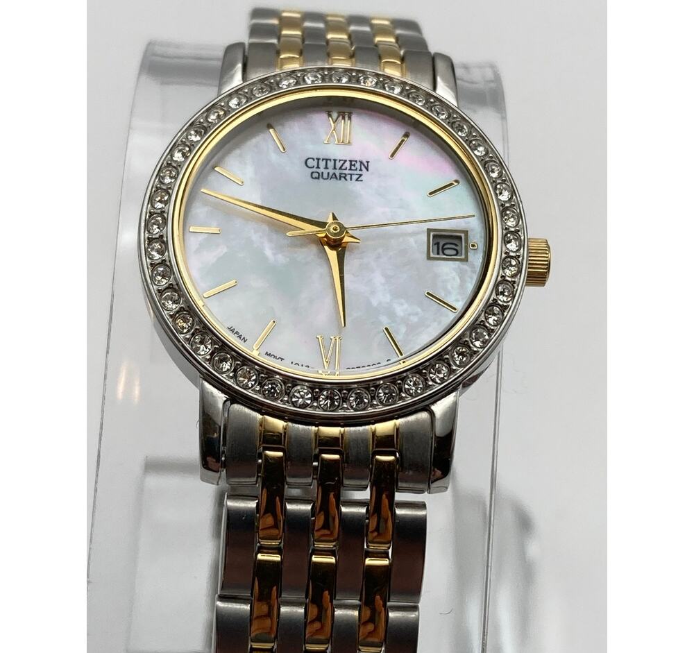 Citizen Mother of Pearl Dial Women's Watch 23mm - New Battery - Wrist 7" Date
